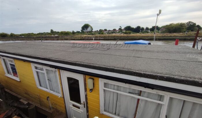
									Houseboat 40 X 12 1985 full								