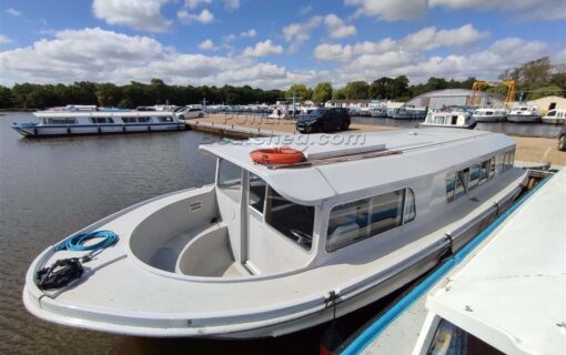 Approved Used Boats 1977  HorIzon Craft LTD Horizon 35 Single Level Cruiser