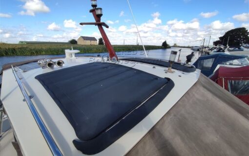 Approved Used Boats 1978  Freeman Marine LTD 33 Sedan